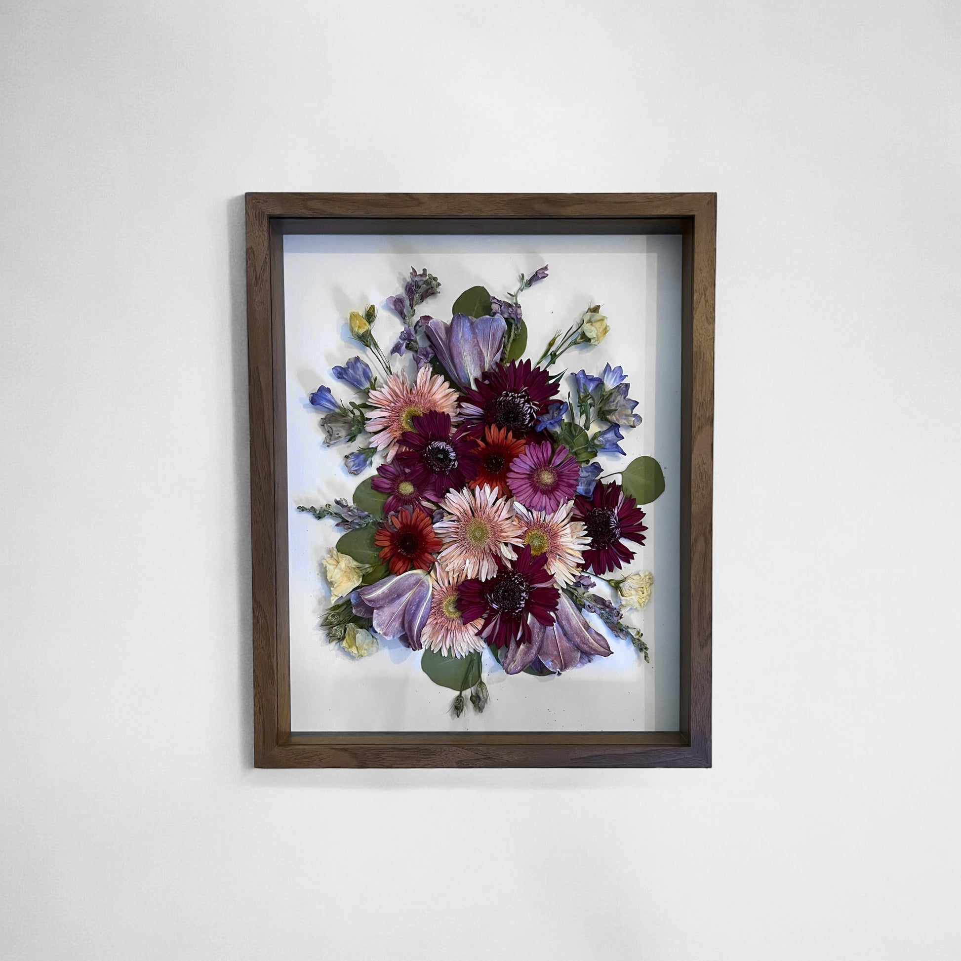 Dimensional Floral Frame 18x24